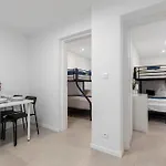 Daire Quiet 3br House - Perfect For Groups *