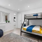 Quiet 3br House - Perfect For Groups דירה