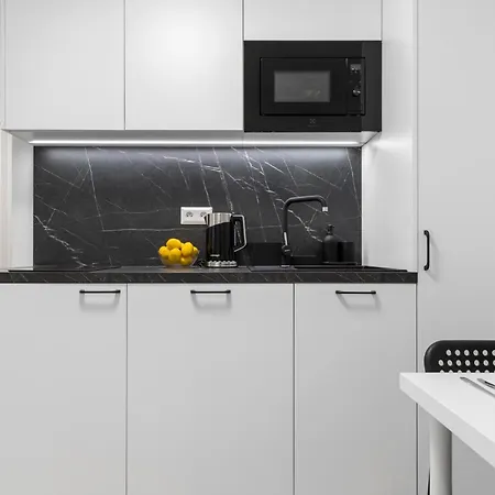Quiet 3br House Perfect For Groups 아파트 *