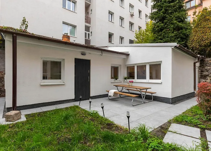 Quiet 3br House - Perfect For Groups * براتسيلافا