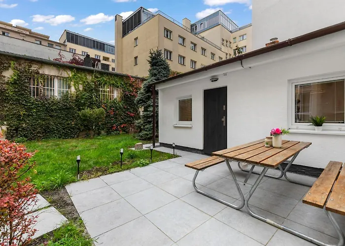 Quiet 3br House - Perfect For Groups Apartment *